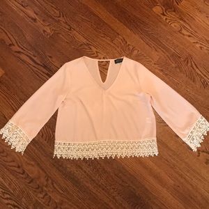Pink bell sleeved top by ASTR